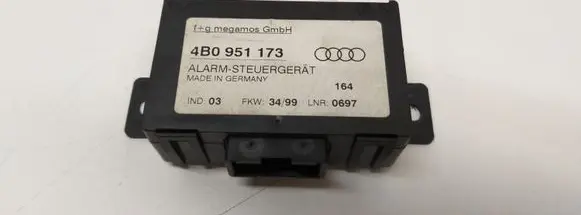 Audi A6 S6 C5 4B Alarm control unit/module 4B0951173 748010101