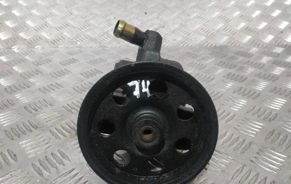 Ford Focus Power steering pump HBDFX