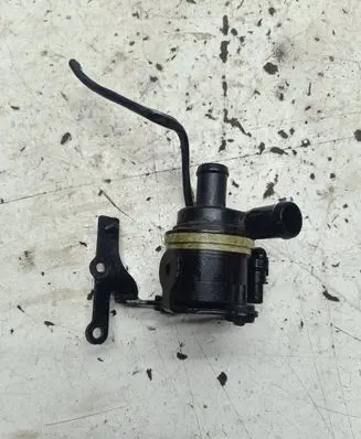 Volkswagen Touareg II Electric auxiliary coolant/water pump