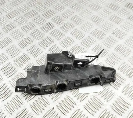 Audi Q7 4M Front bumper mounting bracket 4M0807284A
