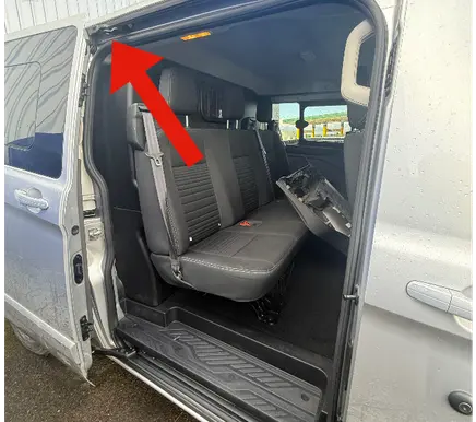Ford Transit Custom Sliding door upper roller guide/hinge 
