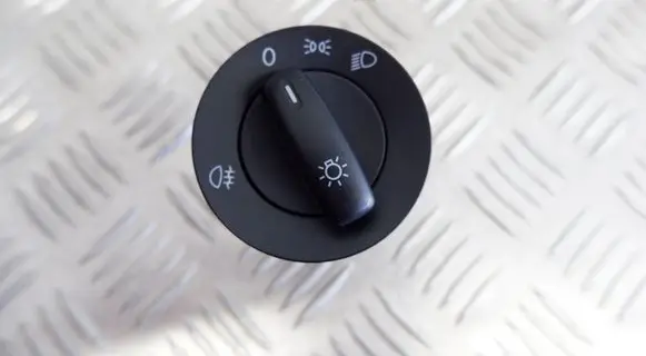 Light switch