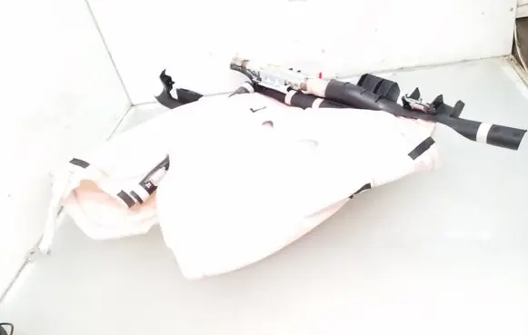 Roof airbag