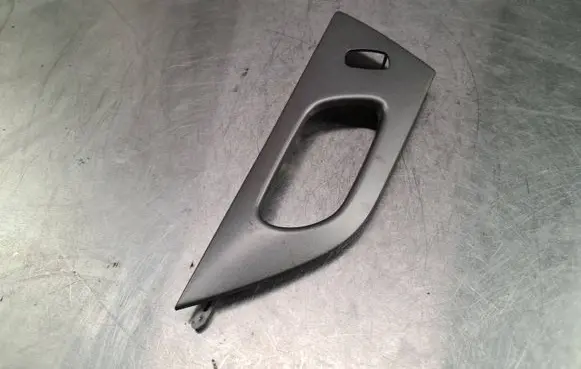 Peugeot 407 Rear door handle trim 9646929877 964692987702