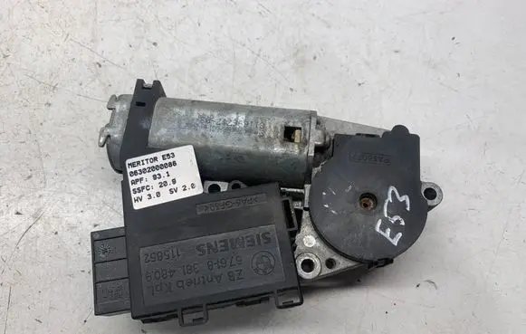 Front door manual window regulator