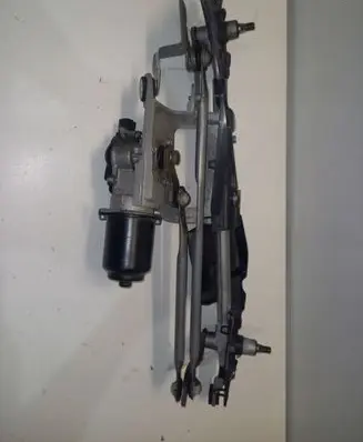 Mazda 3 II Front wiper linkage and motor