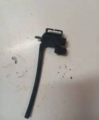 Volvo V70 Turbo solenoid valve 31339879