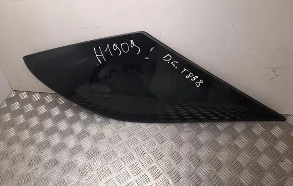 Mercedes-Benz ML W166 Rear side window A166671312