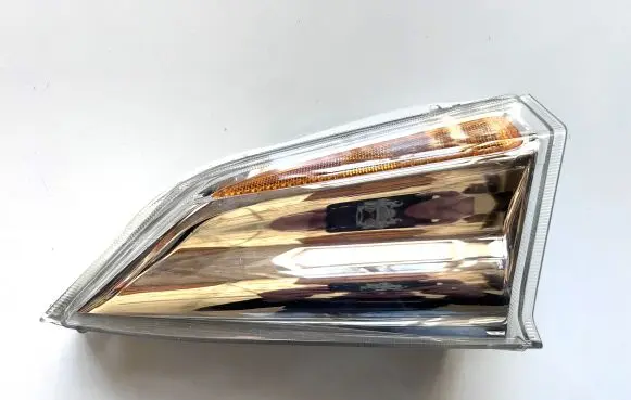Nissan Leaf I (ZE0) Front reflector 261853NF0A 261853NA0A