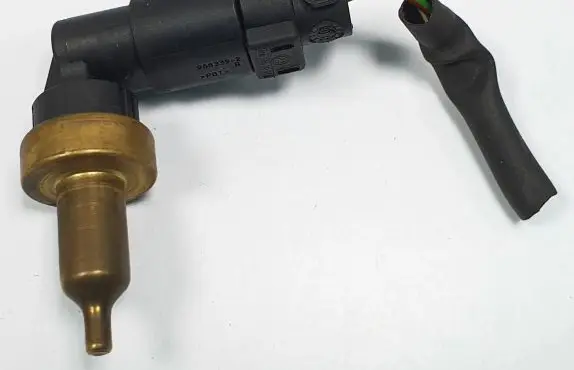 Mercedes-Benz B W245 Coolant temperature sensor 0005483084