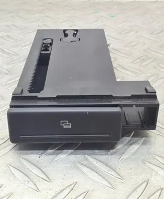 Audi A4 S4 B7 8E 8H Dashboard storage box/compartment 8E2941561C 211204123933