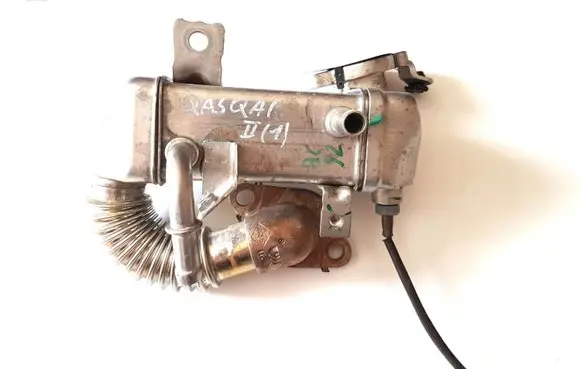 Nissan Qashqai EGR valve cooler 147350678R