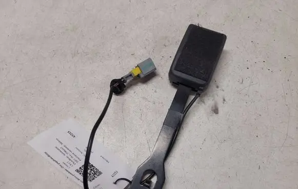 Citroen C6 Front seatbelt buckle A6042905