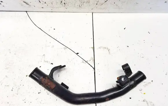 Toyota Yaris Engine coolant pipe/hose