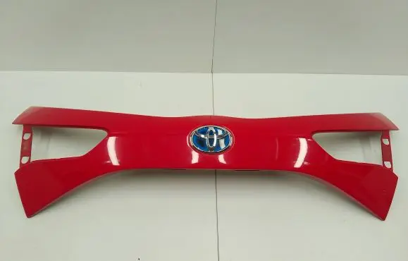 Toyota Yaris Tailgate/boot cover trim set 768110DA30