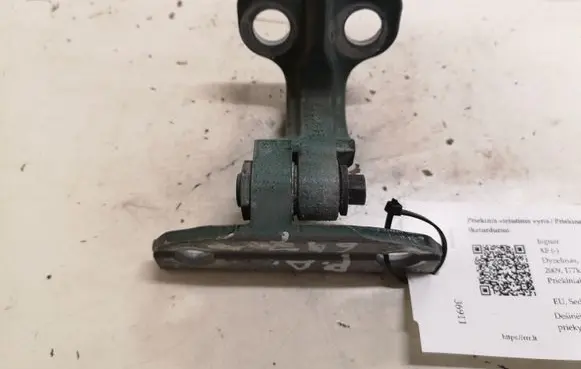 Front door upper hinge