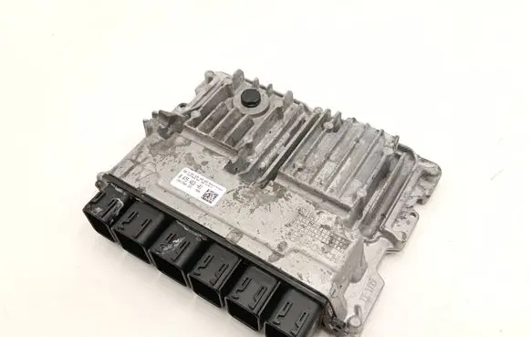BMW 2 F45 Engine control unit/module 8475463 0281035485
