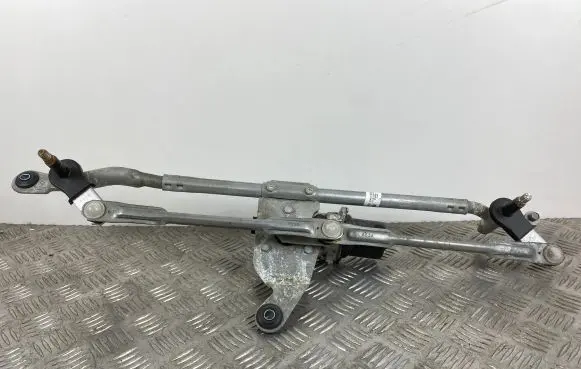 Jeep Grand Cherokee WL Front wiper linkage and motor P68377072AC