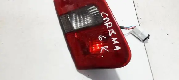 Mitsubishi Carisma Tailgate rear/tail lights