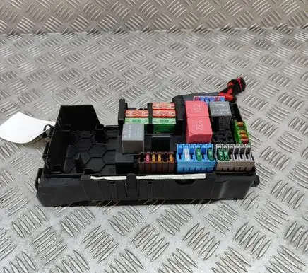 Mercedes-Benz EQC Fuse box set A1675454000