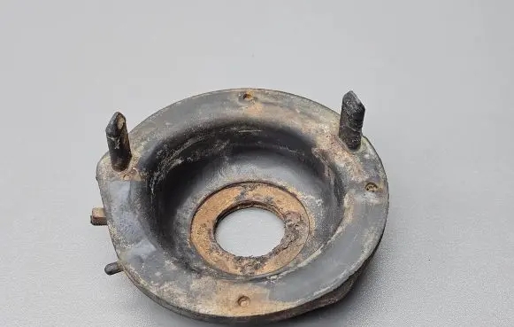 Mazda 3 III Rear coil spring rubber mount 