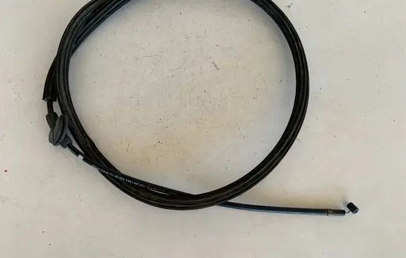 Audi Q5 SQ5 8R Engine bonnet/hood lock release cable 8R1823535