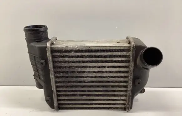 Audi A6 S6 C6 4F Intercooler radiator