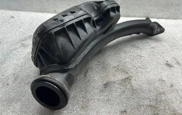 Volvo XC60 Intake resonator 30774691
