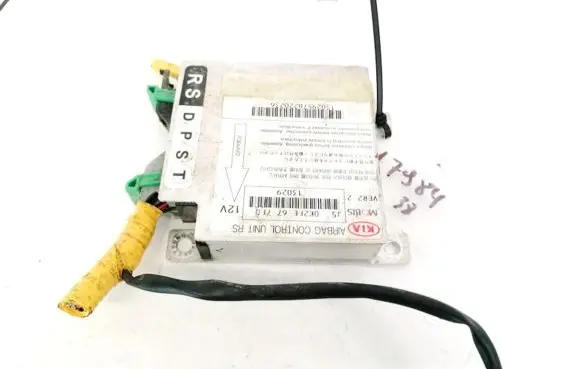 KIA Carens I Airbag control unit/module OK2FE677F0