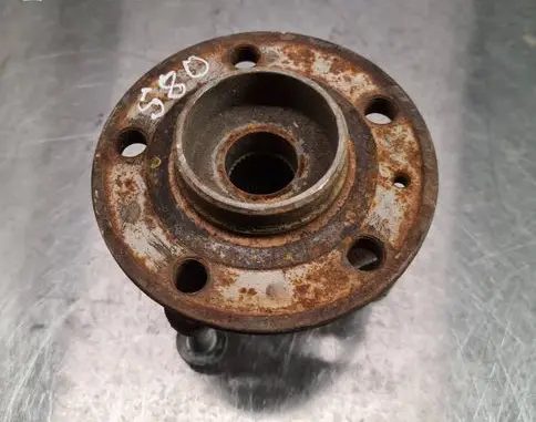 Volvo S80 Front wheel bearing hub 