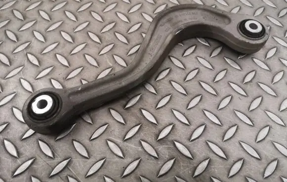 Porsche Panamera (970) Rear upper control arm/wishbone 97033104700