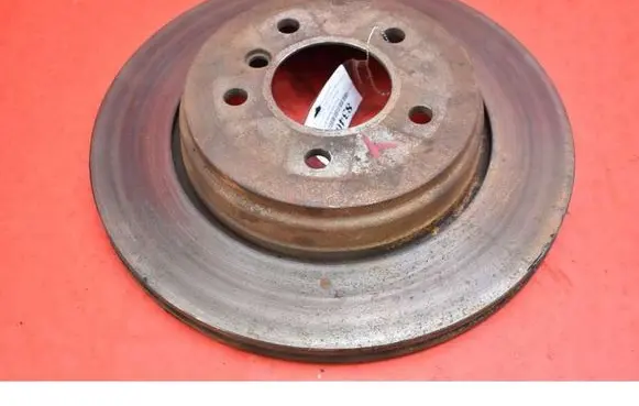 BMW 5 E39 Rear brake disc
