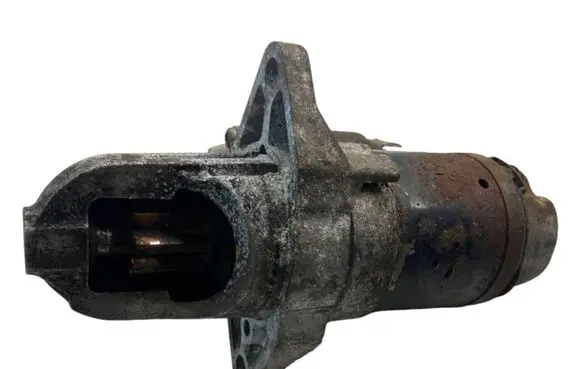 Subaru Impreza II Starter motor 23300AA450 M000T30471