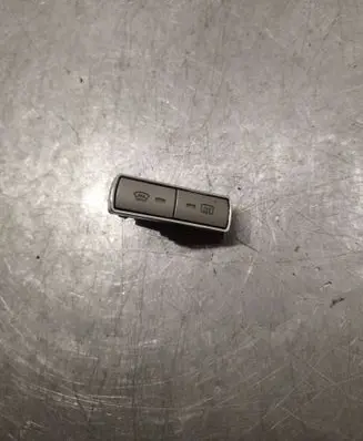 Ford Mondeo MK IV Windscreen/window heater switch 6M2TALRVA
