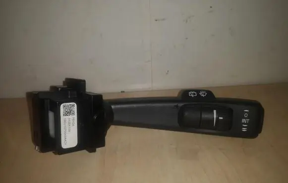 Volvo V70 Wiper control stalk 31264168