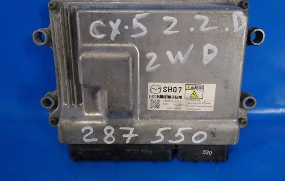 Mazda CX-5 Engine control unit/module 2757006520