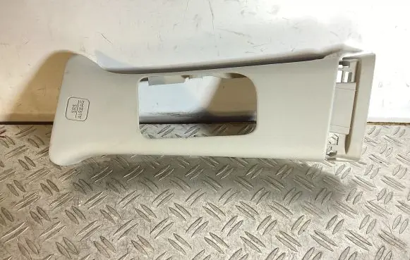 Nissan Qashqai (B) pillar trim (top) 769144EA0A