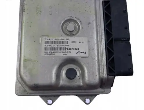 Fiat Grande Punto Engine control unit/module 51879338 MJD8F2G1