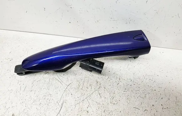 Nissan Qashqai Front door exterior handle 806404EA0A 285E73TA0A