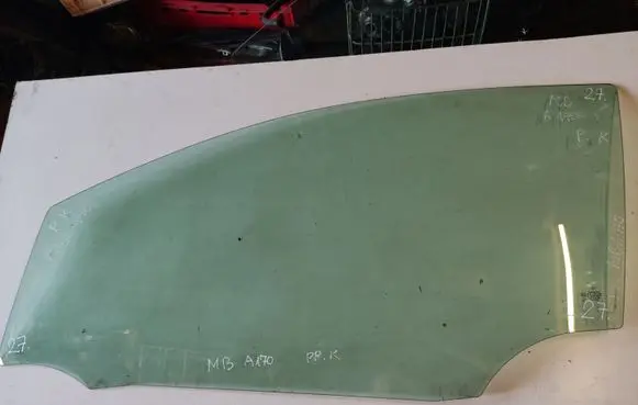 Mercedes-Benz A W169 Front door window/glass (coupe) 43R001582