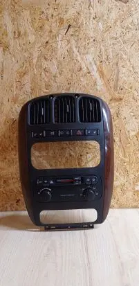 Chrysler Voyager Radio/GPS head unit trim 05009175AA