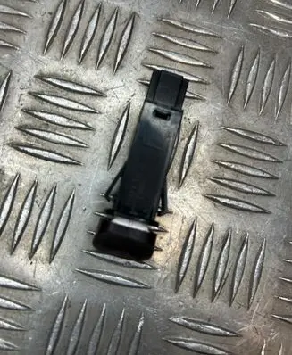 Volvo XC90 Hazard light switch 9168302