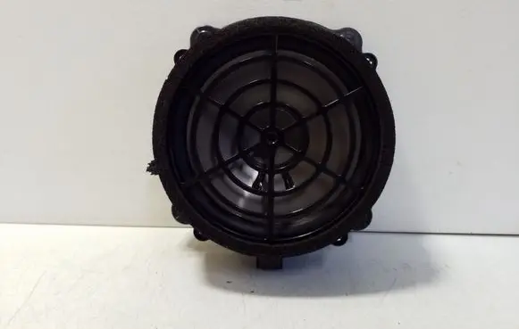 Audi TT TTS Mk2 Front door speaker 4L0035415B