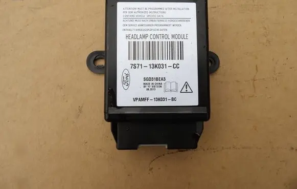 Ford Kuga II Light module LCM 7S7113K031CC SGD31BEA3 VPAMFF13K031BC