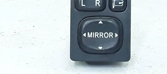 Toyota Avensis Verso Wing mirror switch 183575 769747A
