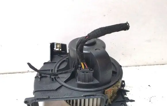 Ford Galaxy A/C air flow flap actuator/motor 7M2819096