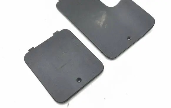 Mitsubishi 3000 GT Trunk/boot trim cover MB692627 MB692628