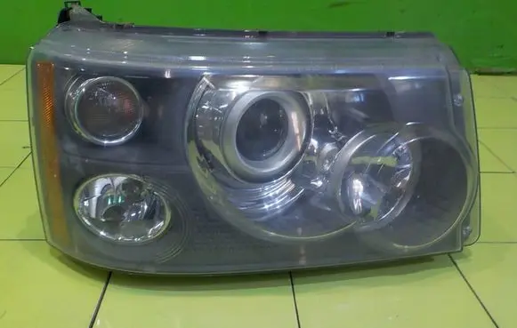 Land Rover Range Rover Sport L320 Headlight/headlamp PRZOD