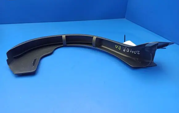 Mercedes-Benz C W204 Other trunk/boot trim element A2048210289