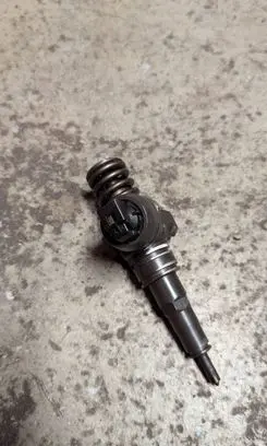 Audi A3 S3 8P Fuel injector 038130073AG